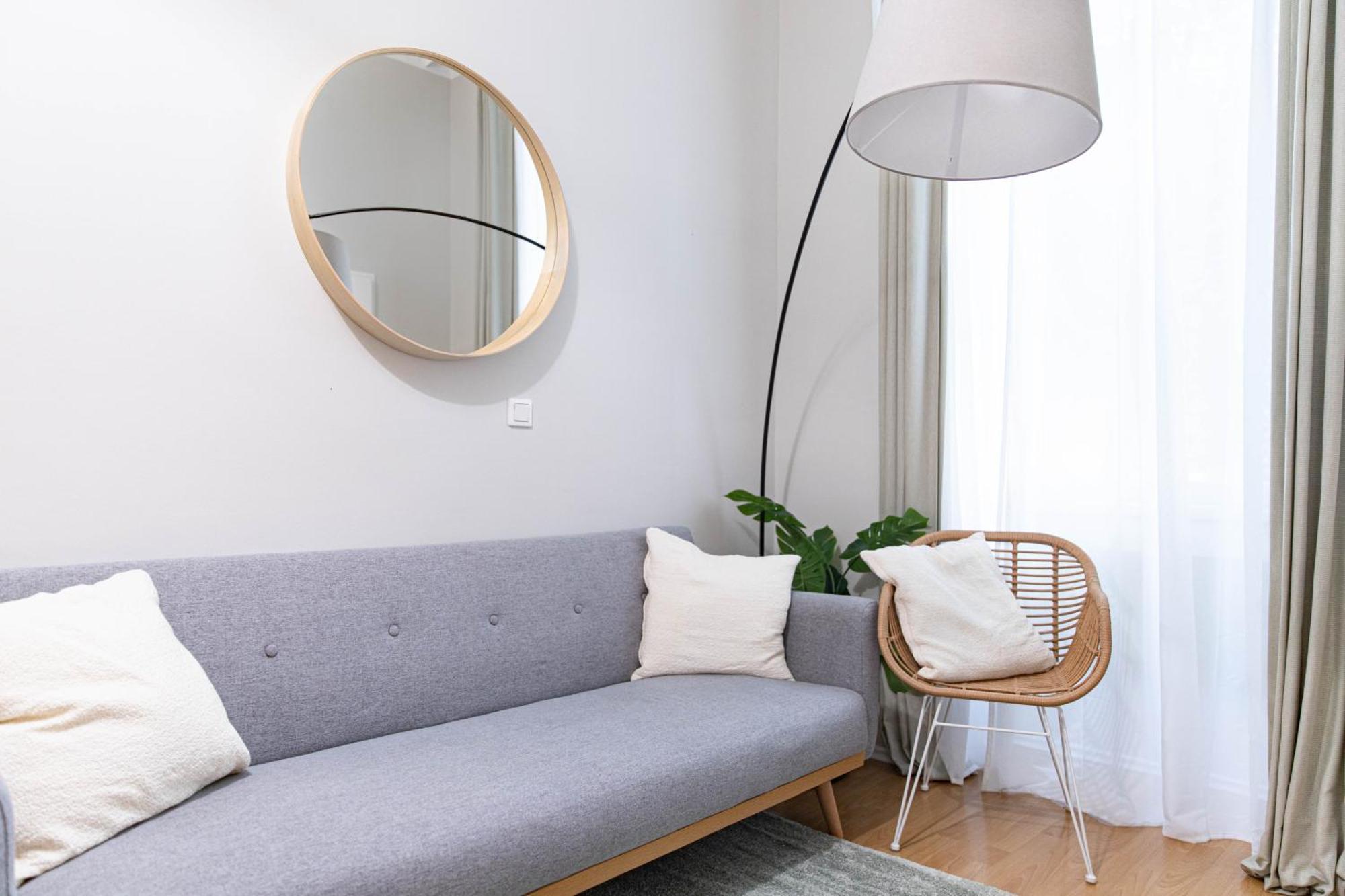 Spacious Apartment, 3 Min To U1 Reumannplatz ウィーン エクステリア 写真