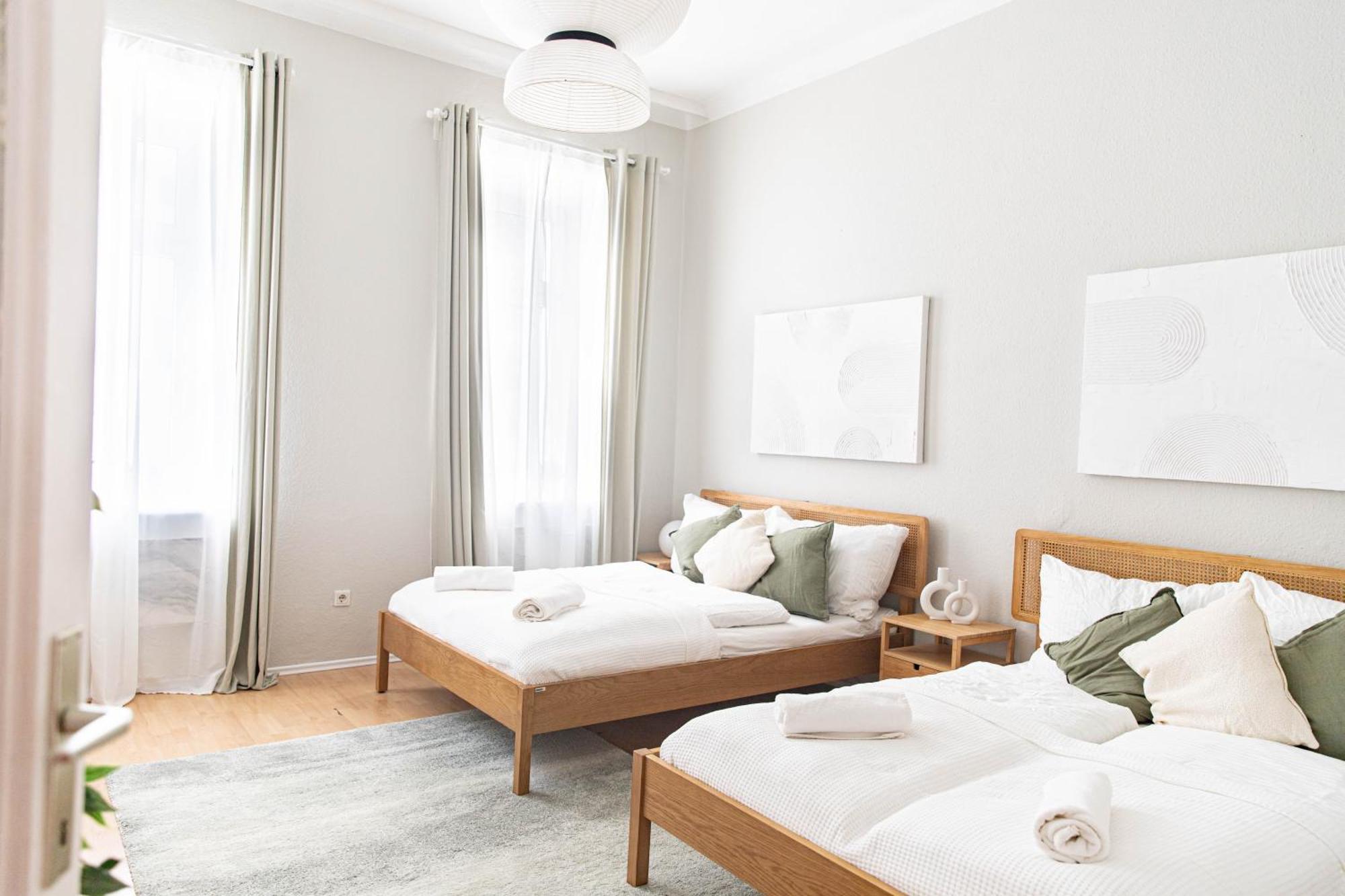 Spacious Apartment, 3 Min To U1 Reumannplatz ウィーン エクステリア 写真
